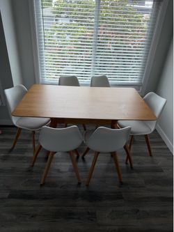 Dining room set