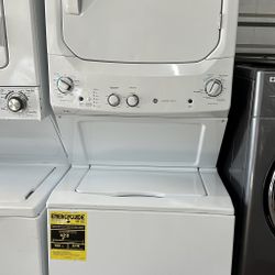 27’’ GE Stackable Washer And Dryer 