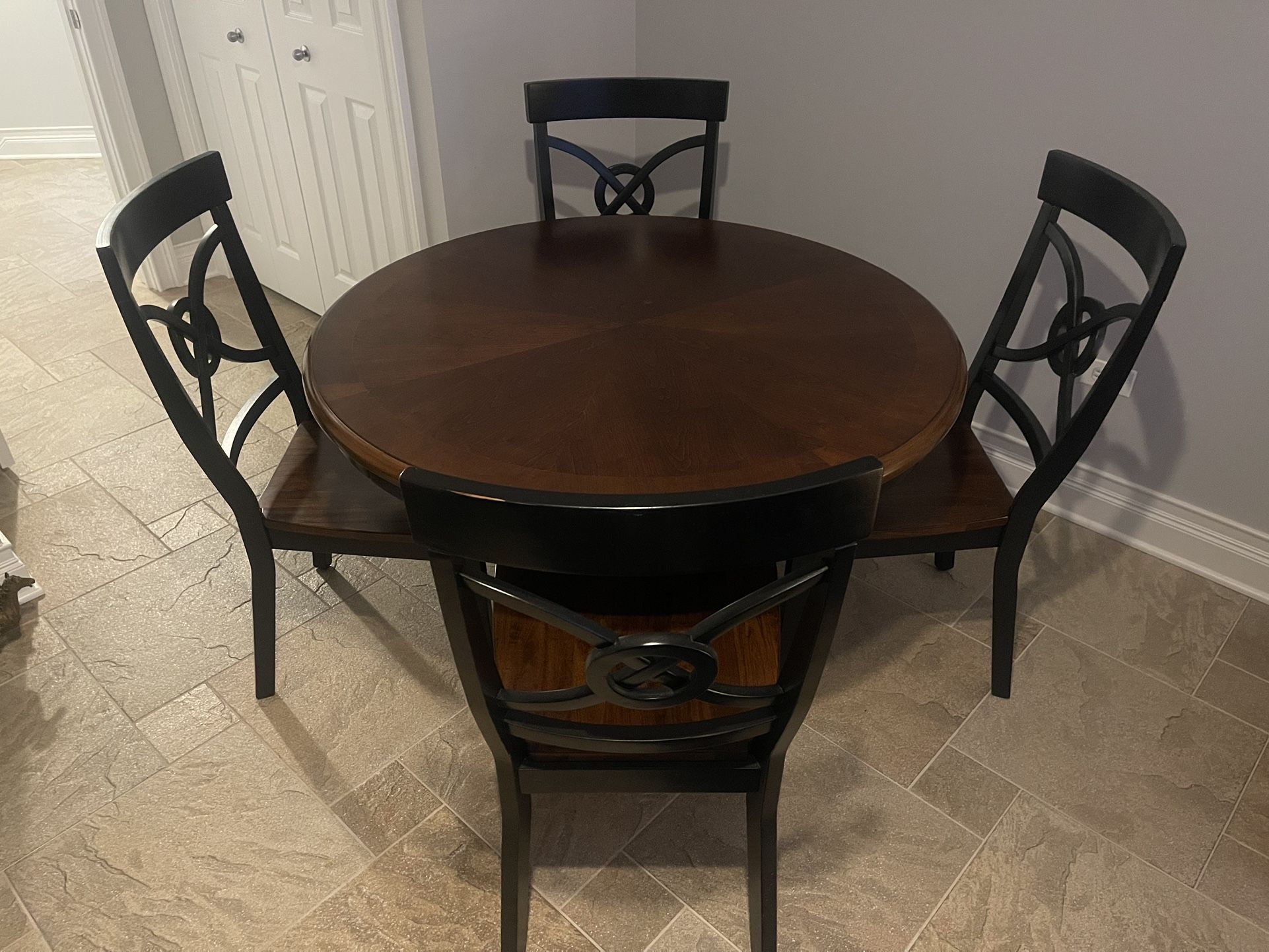 Wooden Kitchen Table & 4 Chairs