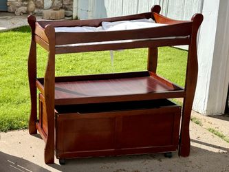 Newborn Changing Table w/ Storage *MOVING SALE!*