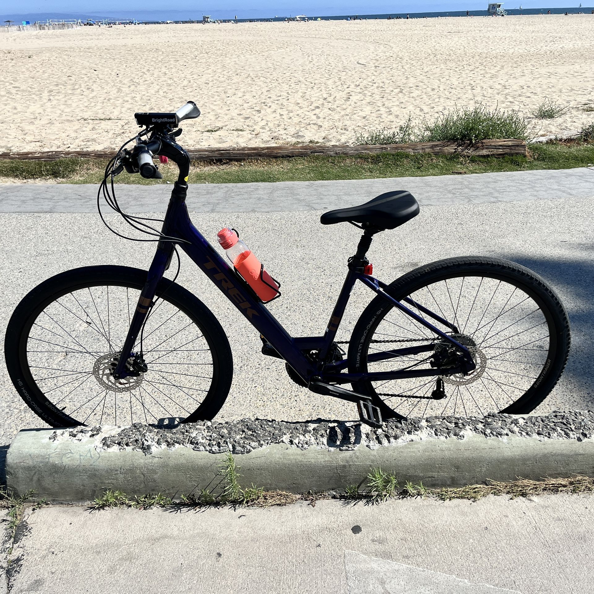 Like-New Small Purple Trek Verve 3 Bike Package