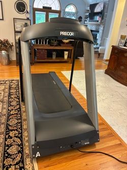 Treadmill Precor Commercial C956
