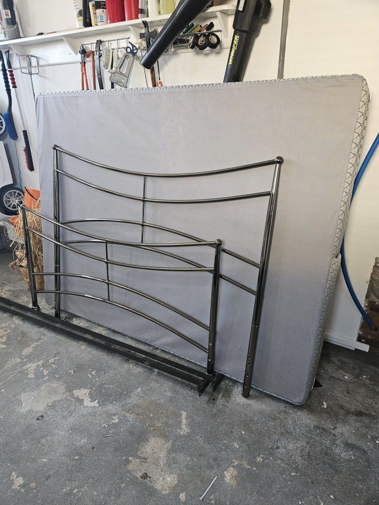 Queen Bed Frame And Box Spring
