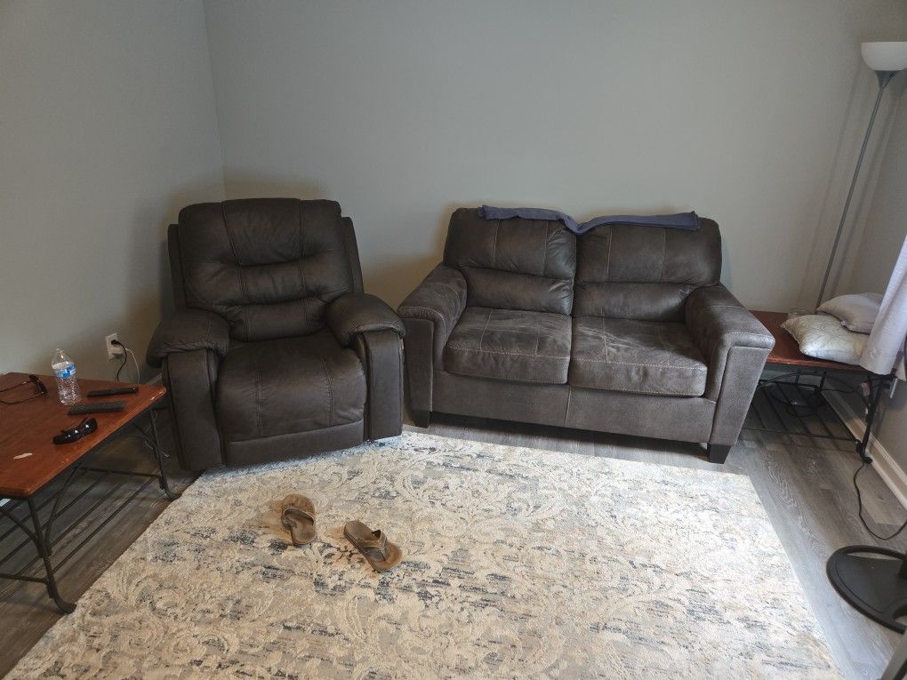 Loveseat/ Recliner   Polyester Fiber , 