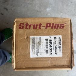 Sr 4031 KYB Struts Brand New