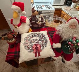Christmas Decorations/Sold Individually