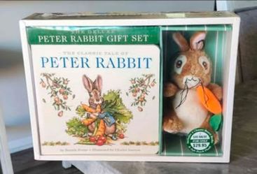 Deluxe Peter Rabbit Gift Box Set Board Books Plush Charles Santore