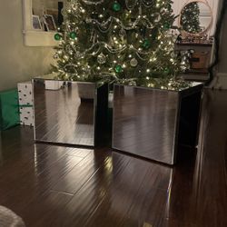 2 Mirrored Side Tables 