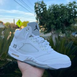 Jordan 5's "Metallic White 5's" Size 10.5
