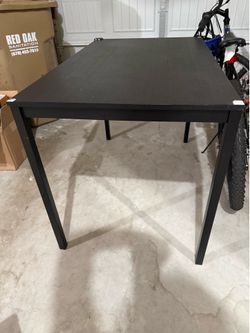IKEA table