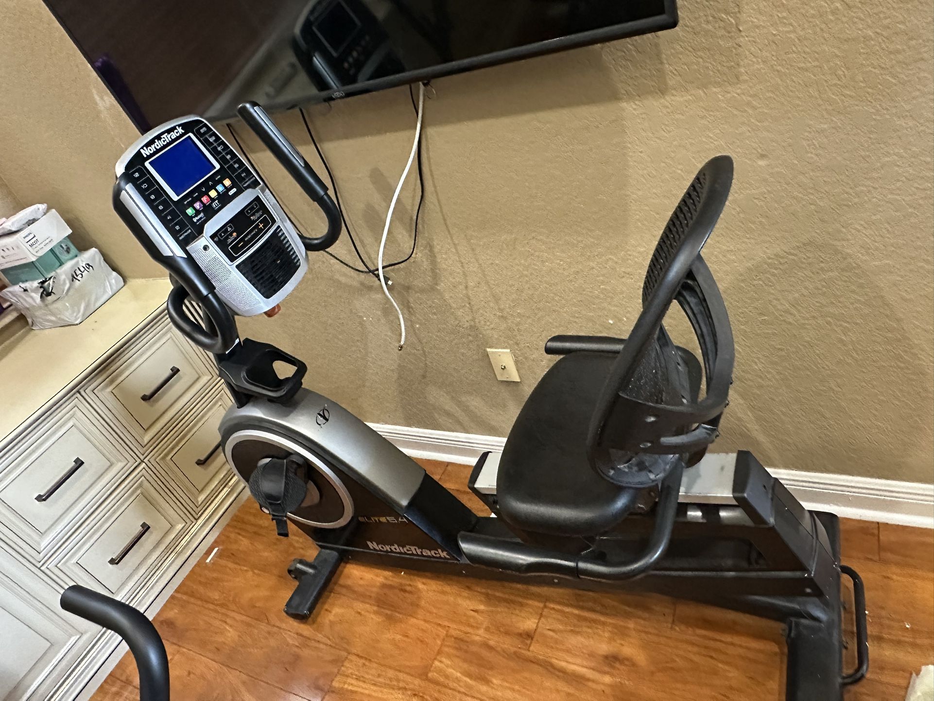 $230 Exercise, Bike, Recumbent Bike NordicTrack