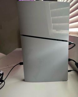 PS5 + 2TB Storage