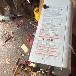 Tankless Hot Water Heater