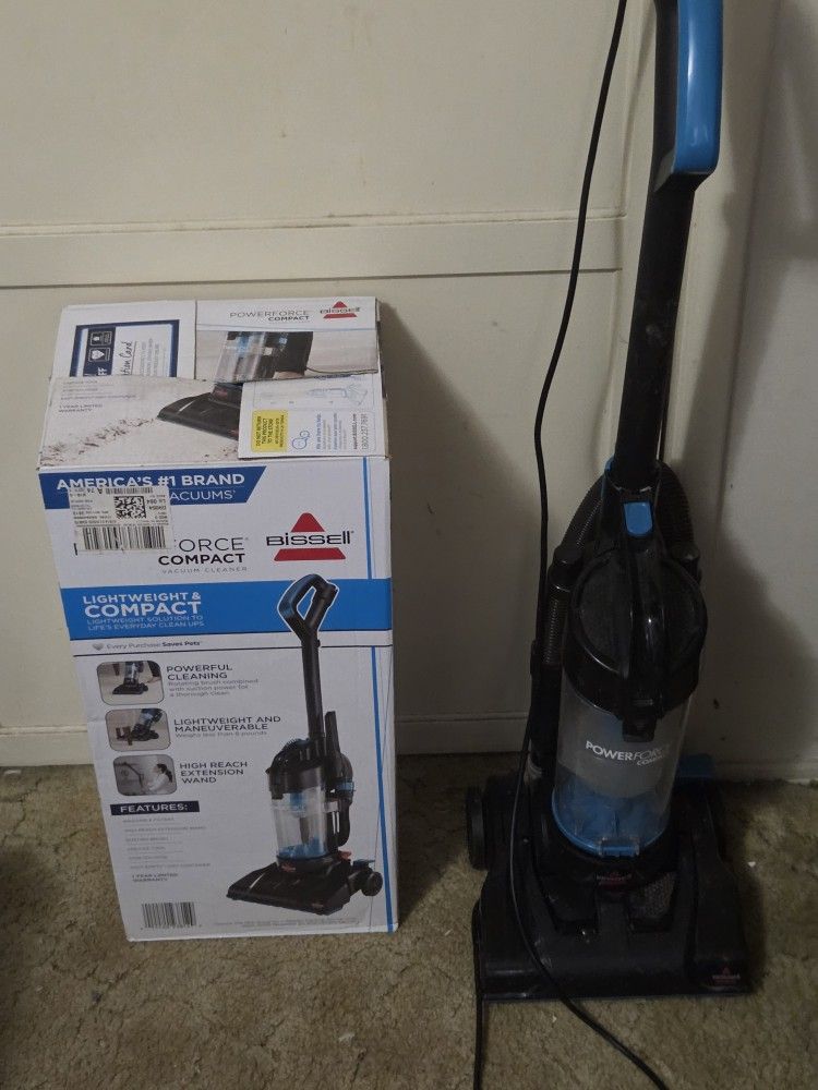 Like New Bissell Powerforce Compact Upright Vaccuum