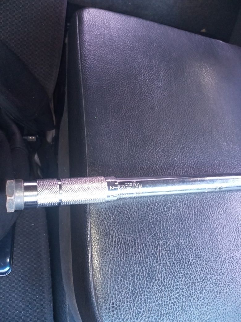 Torque wrench