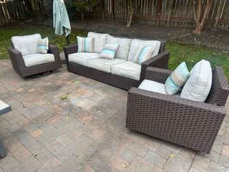 Used outdoor patio furniture seating set