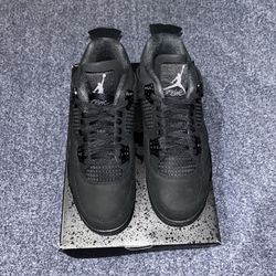 Jordan 4 Black Cats (2025)