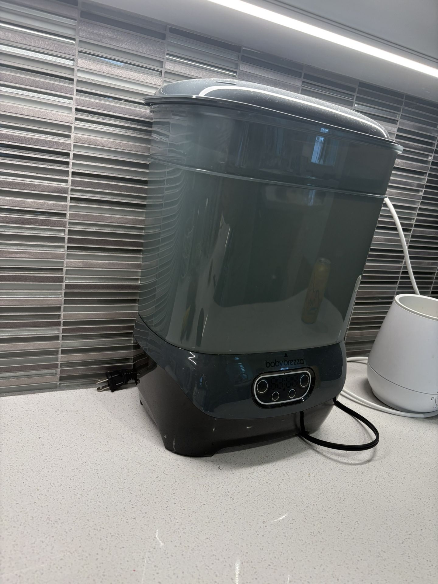 Baby Brezza Bottle Sterilizer 