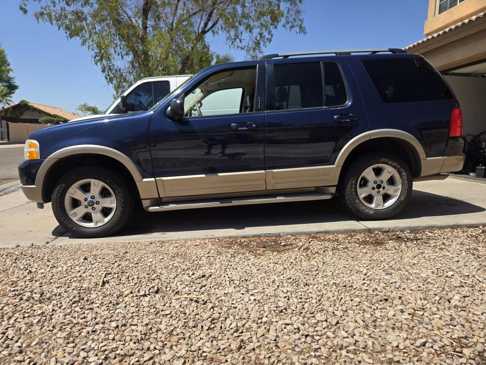 2003 Ford Explorer