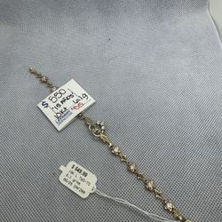 10kt, 15’s Two Tone Bracelet 6.1g 