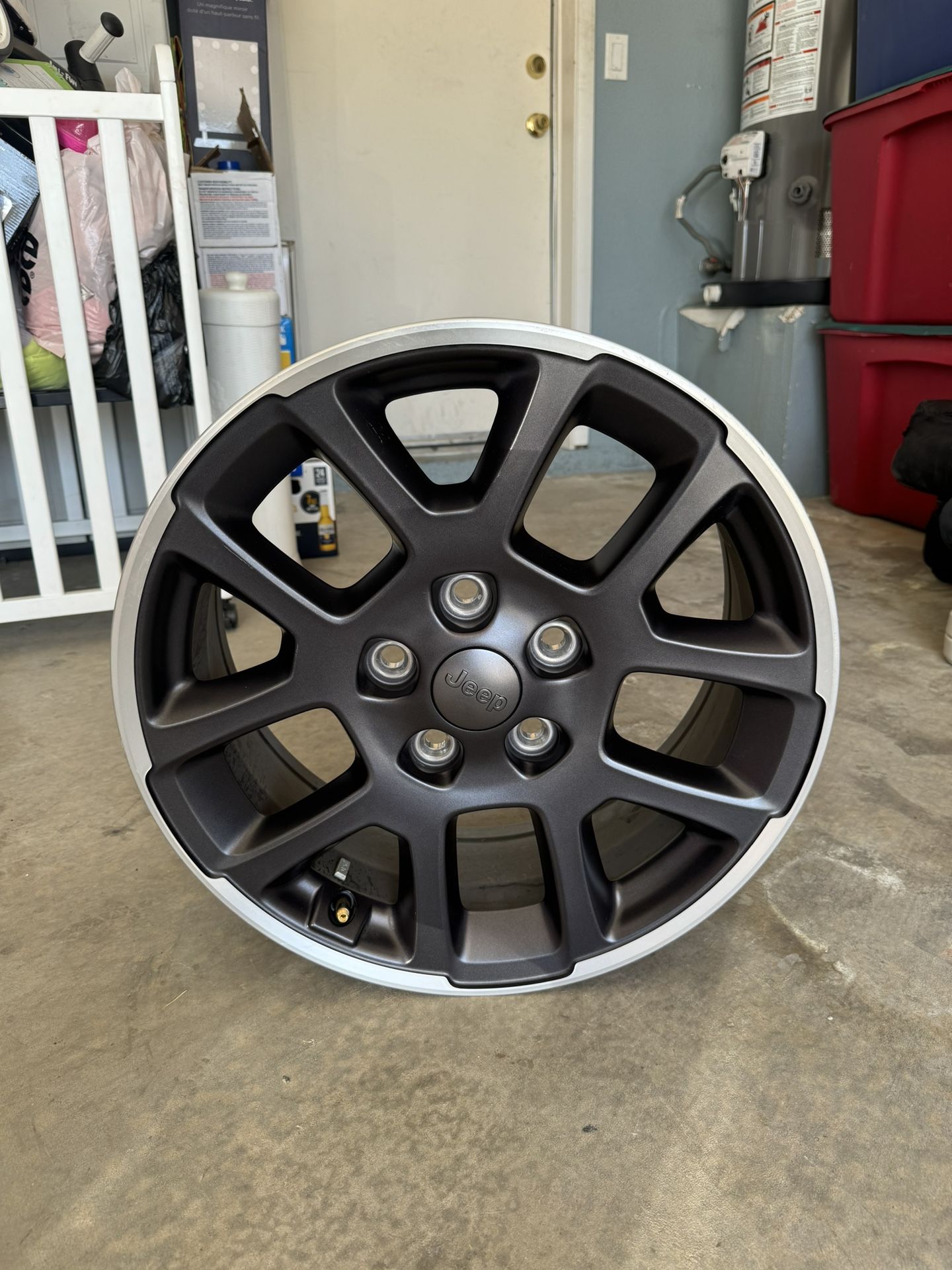 JEEP GLADIATOR 2019-2023 FACTORY OEM WHEEL