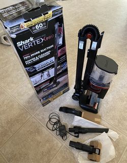 Shark Vertex Pro Cordless Stick Vacuum (IZ662H)