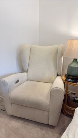 Crate $ Barrel Seesaw Cream Electronic Swivel Glider Power Recliner Nursery Chair