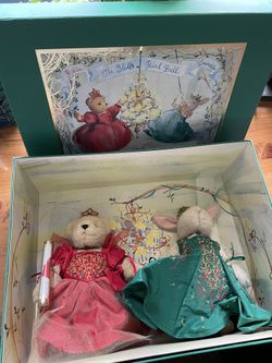 The Yule Jewel Ball Bears Set