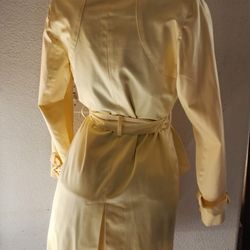 Classic Tailored  TRENCH NEW!!! SIZE 2