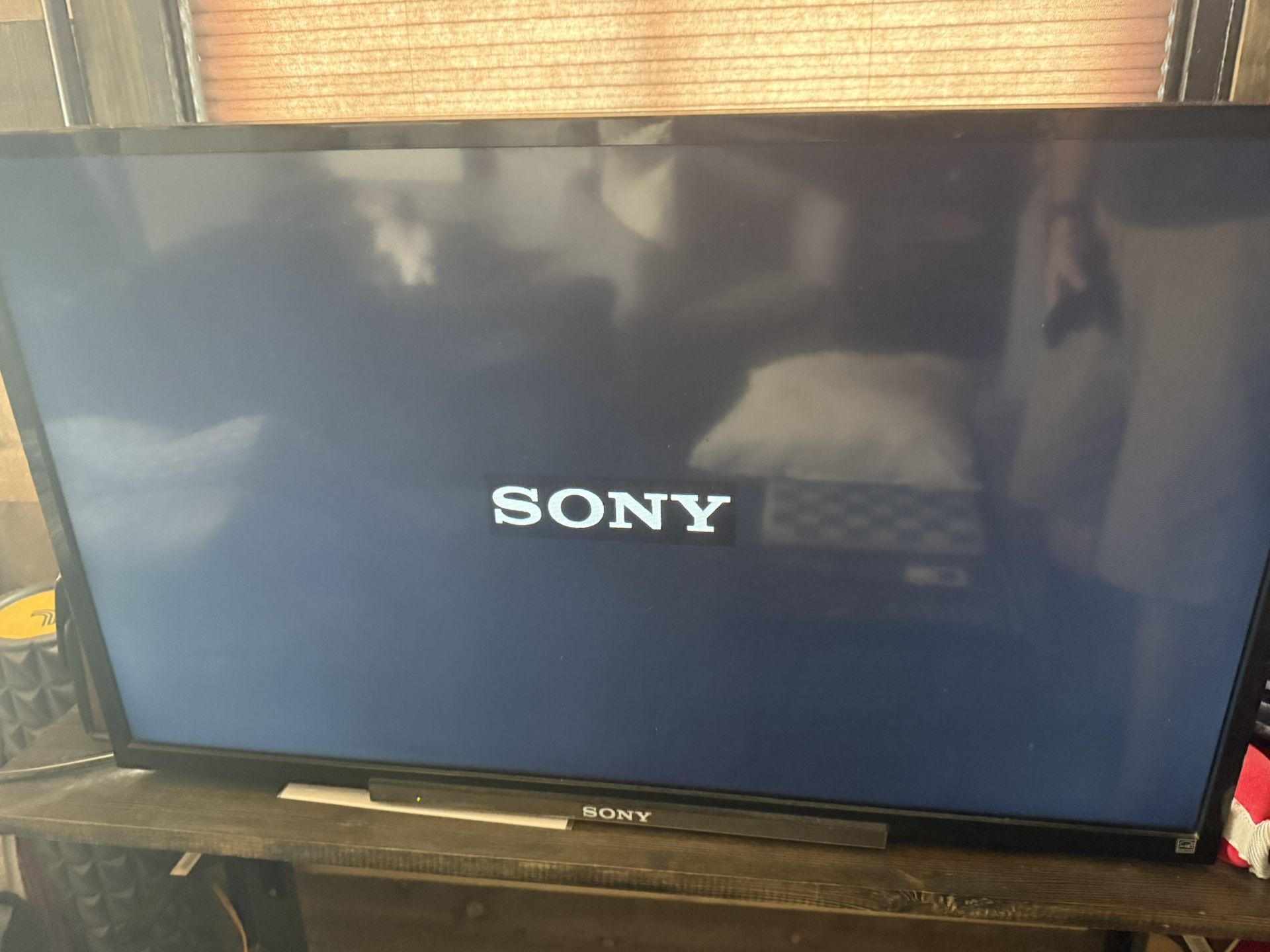 Sony Bravia 32” LCD TV