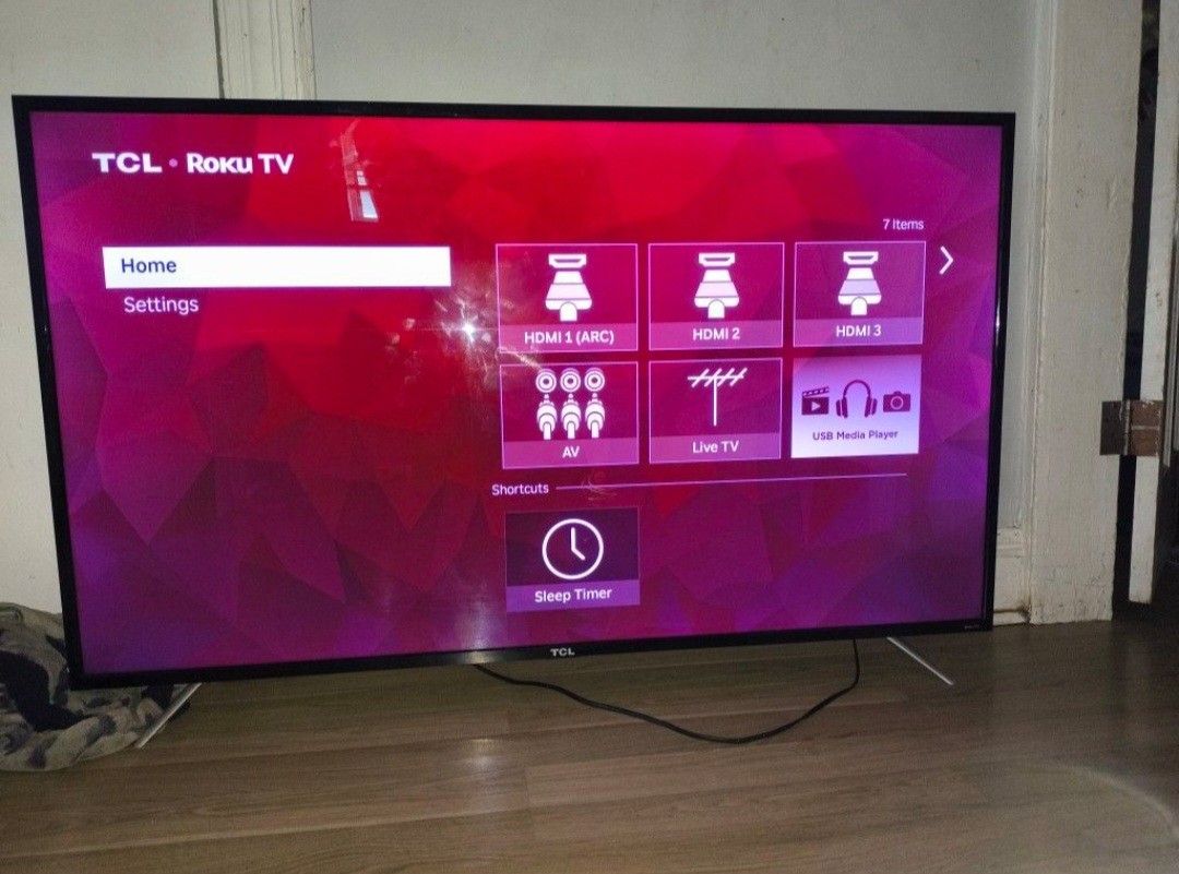 TCL ROKU TV