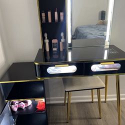 Vanity 