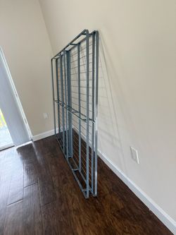 Bed rail