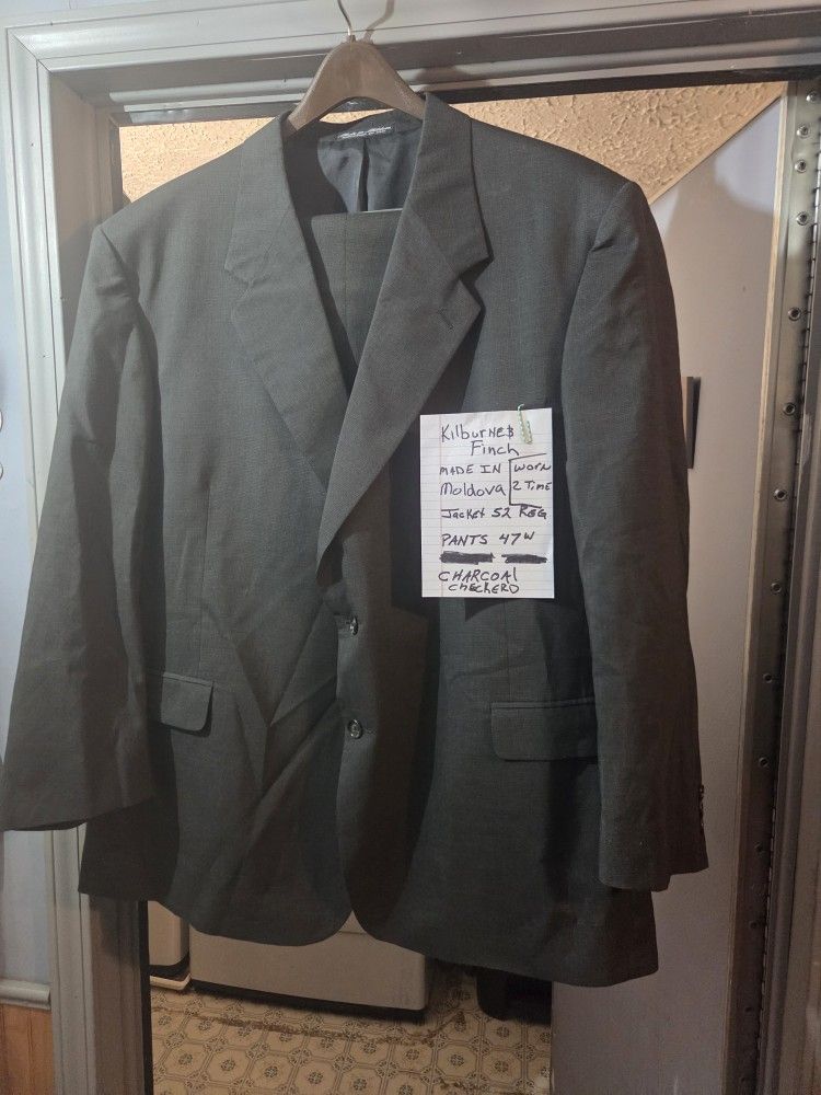 Mens New Suit Never Worn