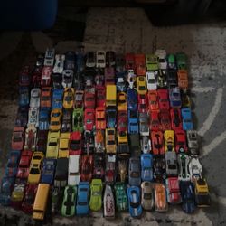 111 Hot Wheels Toy Cars