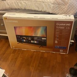 Samsung 43” HDTV – Great Condition