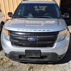 2014 Ford Explorer