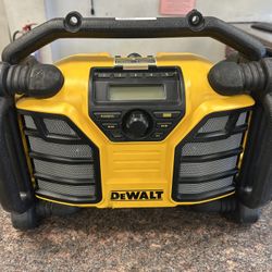 Dewalt 20v Worksite Radio TOOL ONLY 