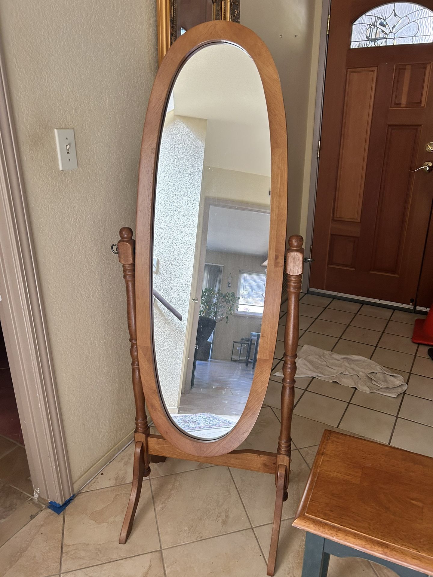 Free Furniture Items