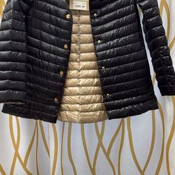 NEW- Women Herno Brand Reversible Light Jacket Size 36- Medium