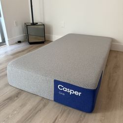 NEW Casper 'The One' twin size mattress (74"x38" inches)