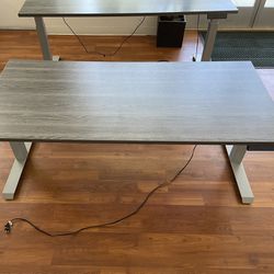 AMQ Electric Adjustable Height Desk 66” x 30” (Gray)