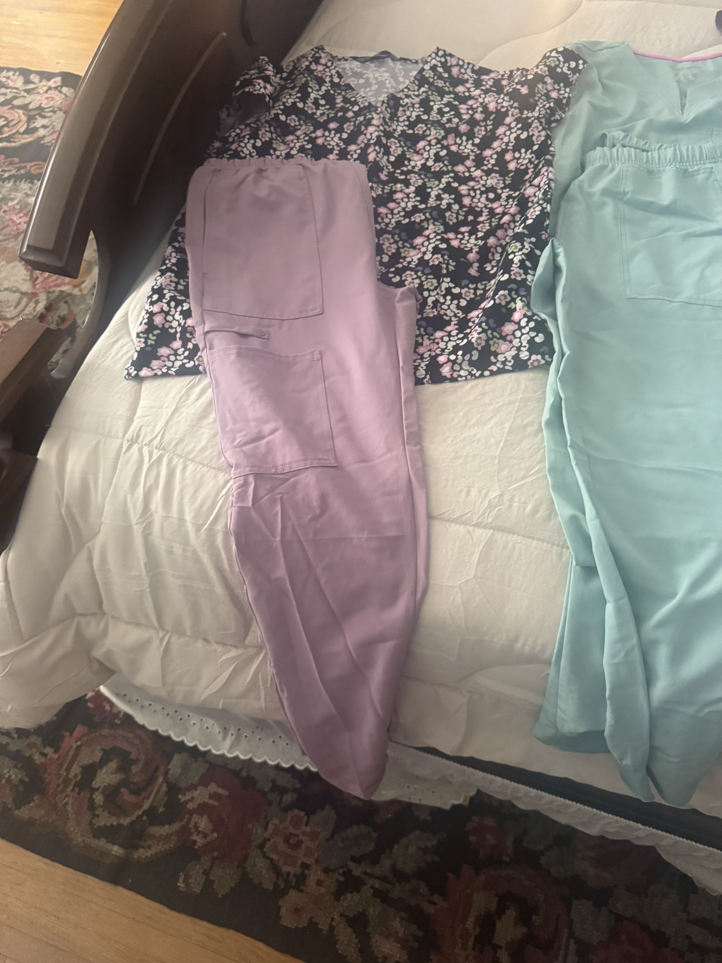 Women Scrubs Size Small
