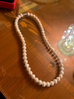 19 inches Large Freshwater Pearl Necklace with Crystal Pave Magnetic Clasp