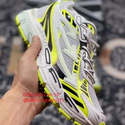 Off-White™ Be Right Back Sneaker BRB 4