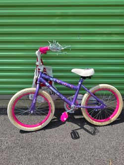 Girls bike