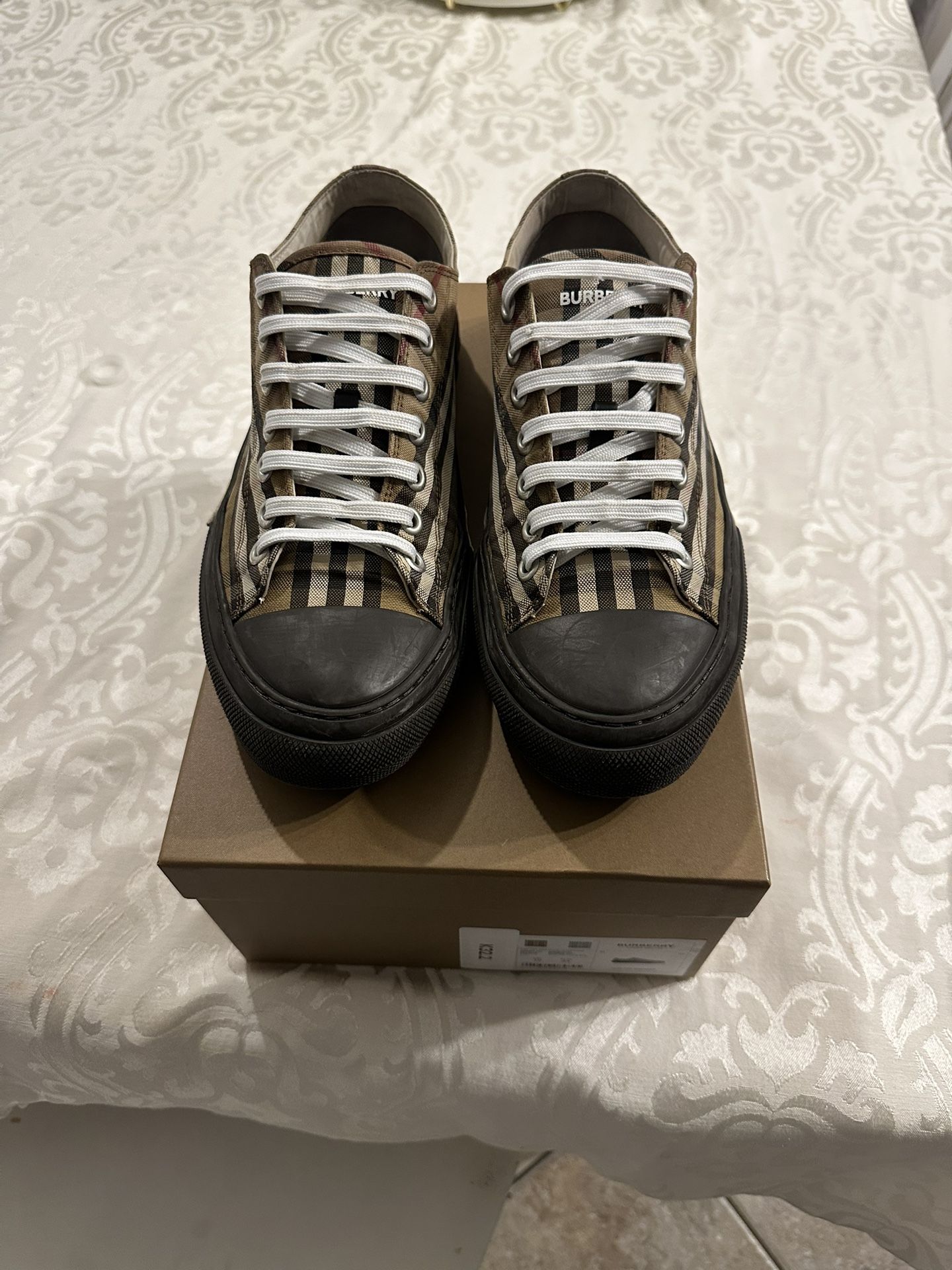 Burberry Shoes