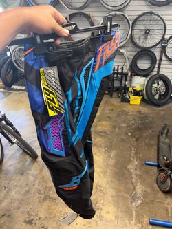 Kinetic Fly Pants 28