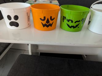 McDonald's bucket
