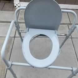 Toilet  / Sower Chair 